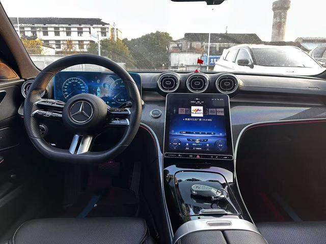 Mercedes-Benz C-Class 2022 thumb 5