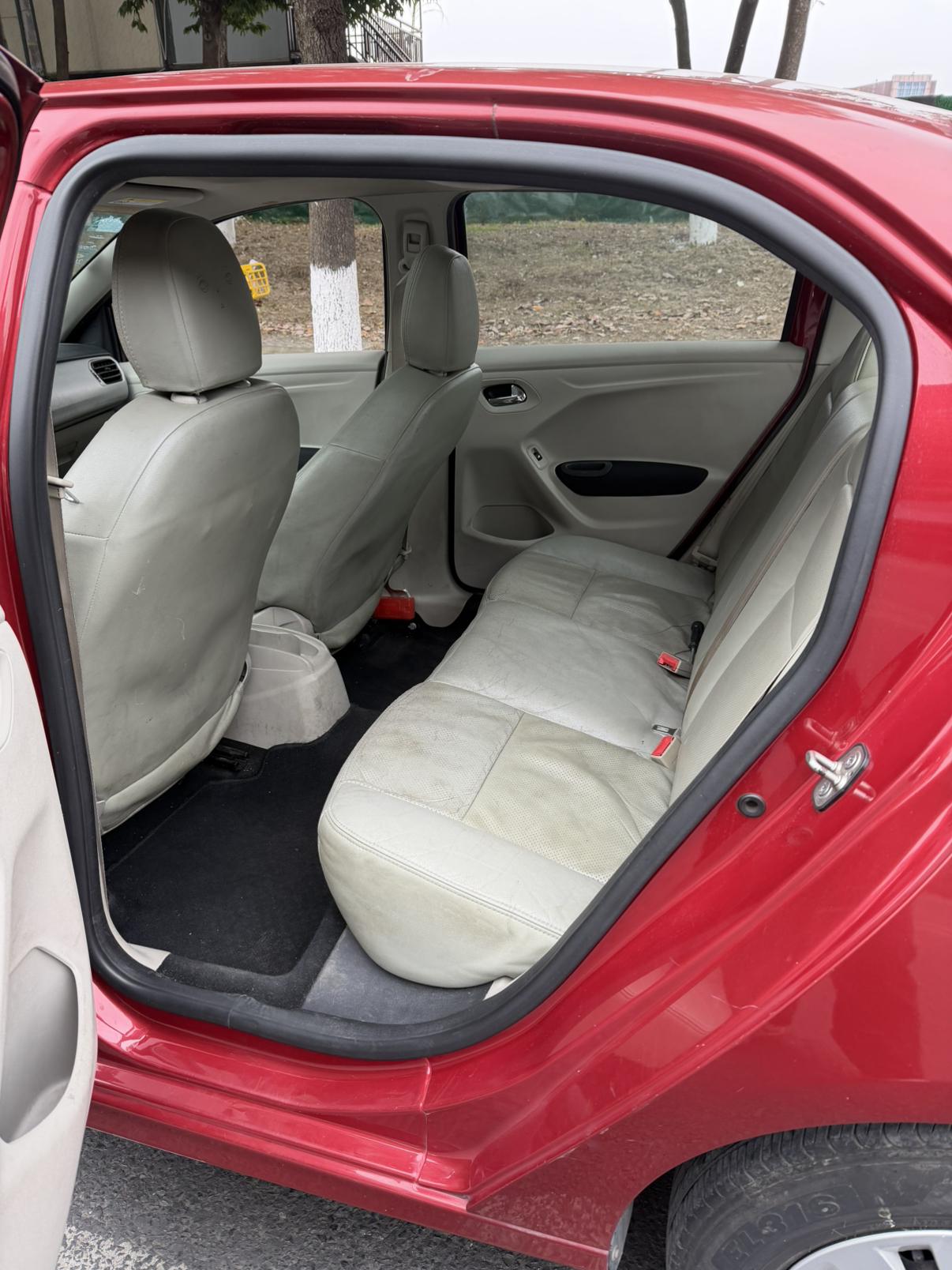 Citroen Elysee 2015 thumb 11
