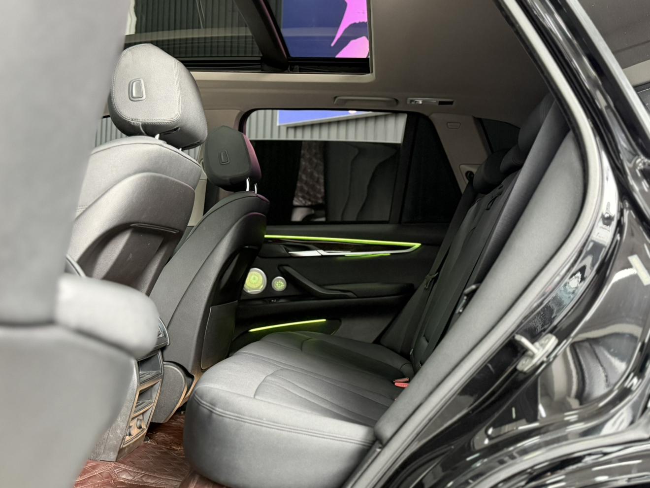 BMW X5 2014 thumb 10