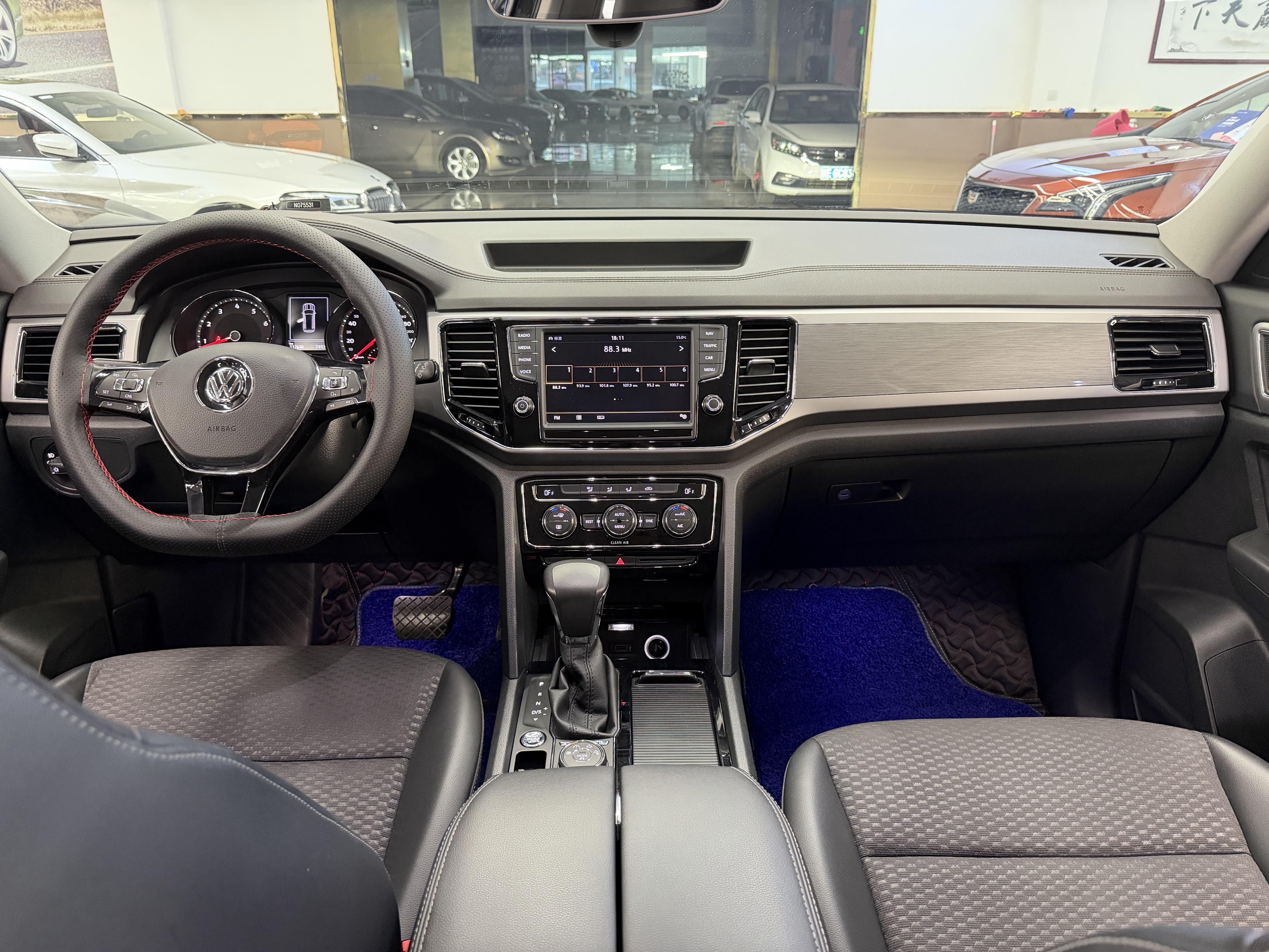 Volkswagen Teramont 2017 thumb 5