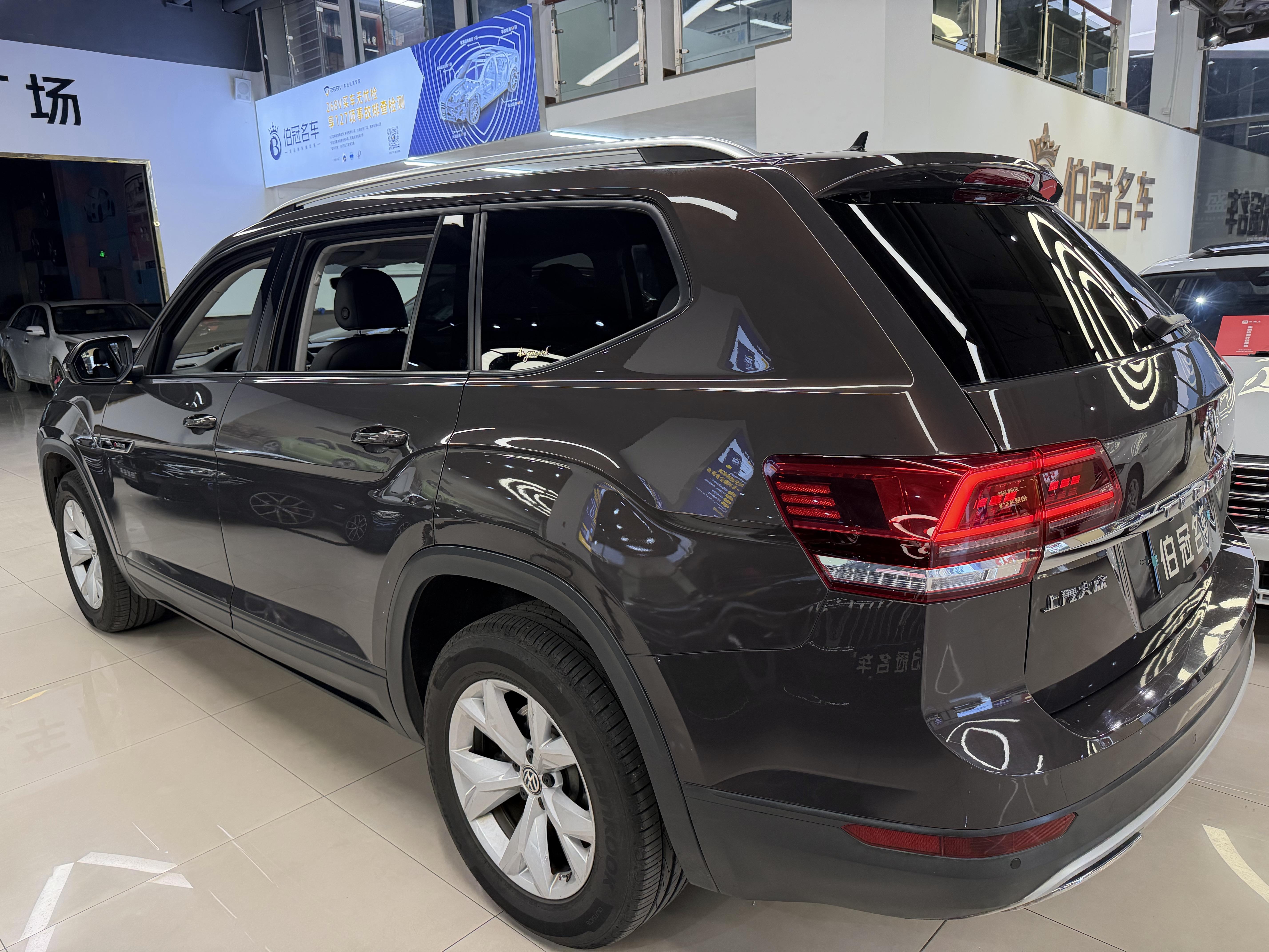Volkswagen Teramont 2017 thumb 11