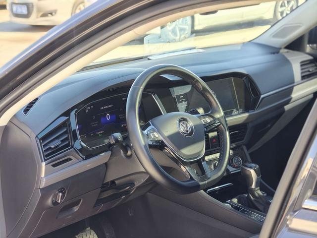 Volkswagen Sagitar 2021 thumb 5