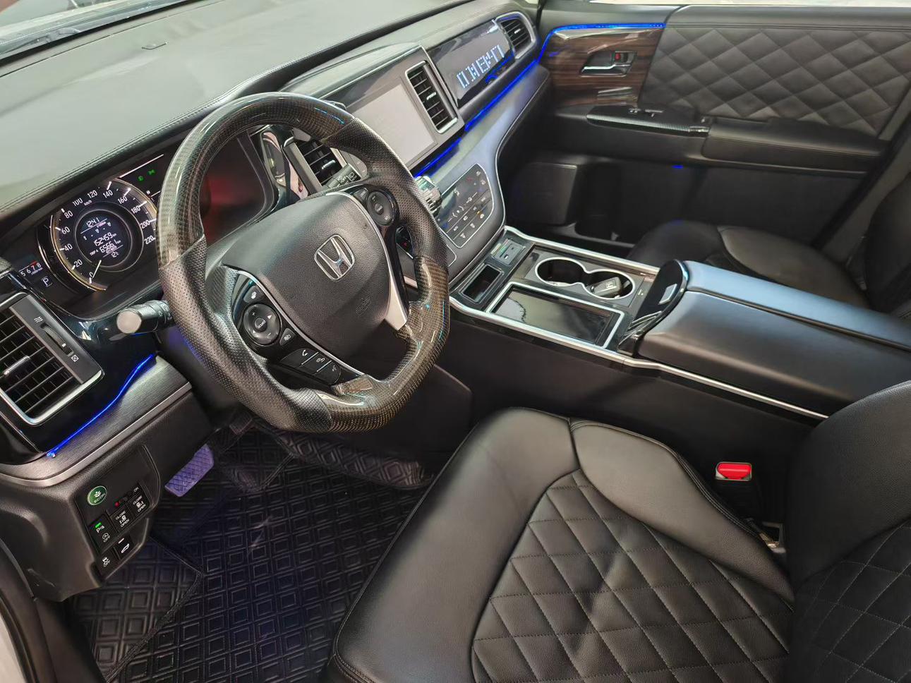 Honda Elysion 2019 thumb 6