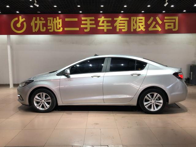 Chevrolet Cruze 2015 thumb 2