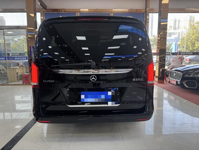Mercedes-Benz V-Класс 2021 thumb 9