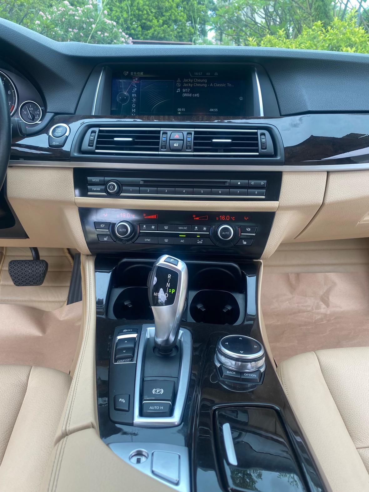 BMW 5 серии 2014 thumb 9