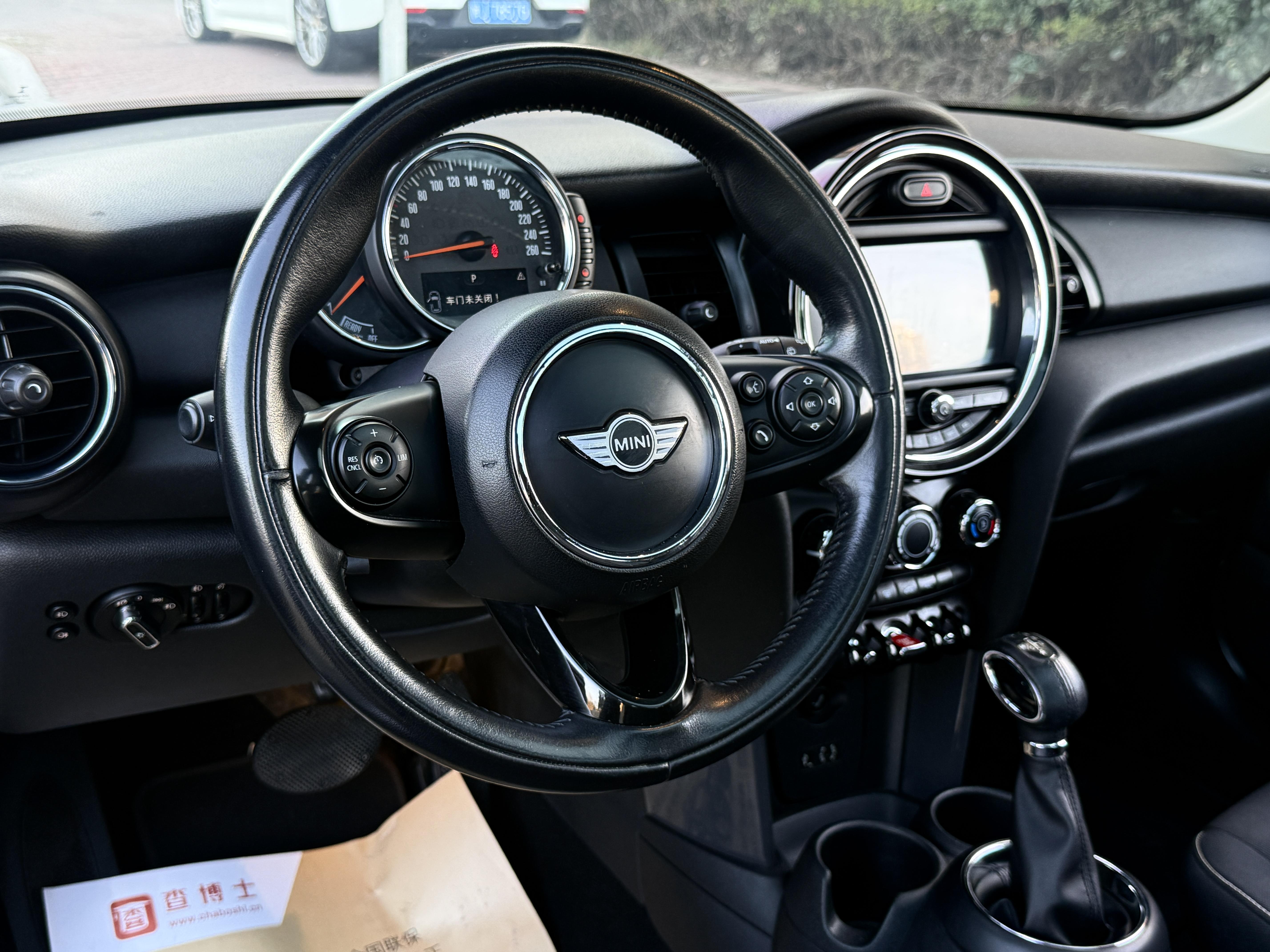 Mini Hatch 2018 thumb 5