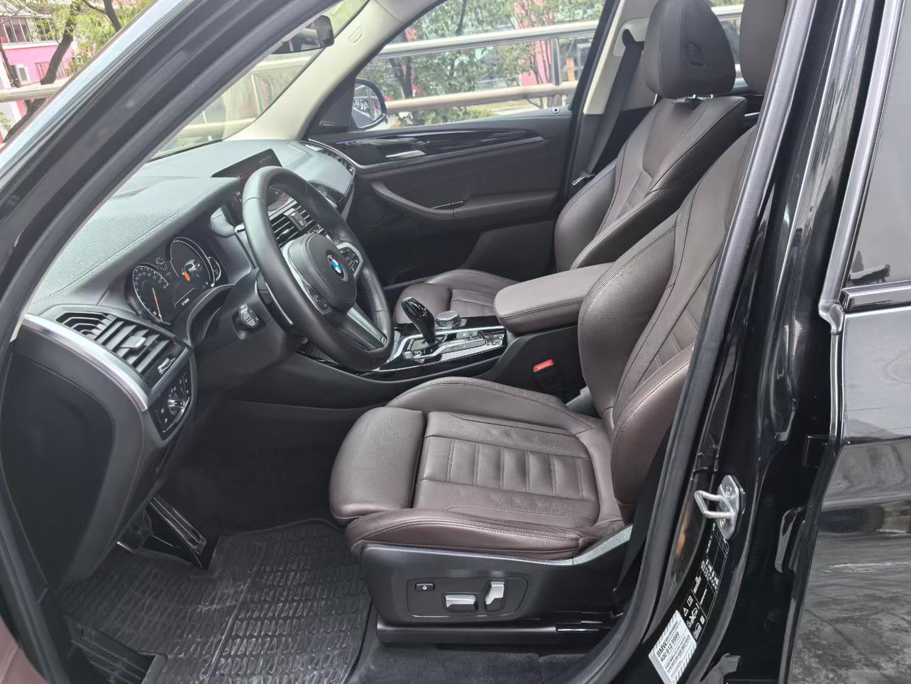 BMW X3 2019 thumb 6
