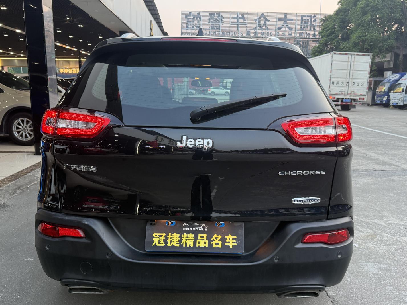 Jeep Renegade 2016 thumb 3