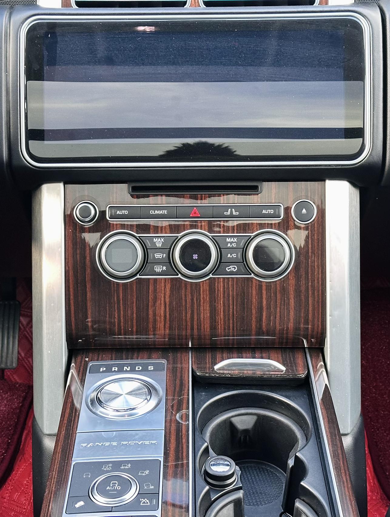 Land Rover Range Rover 2017 thumb 5