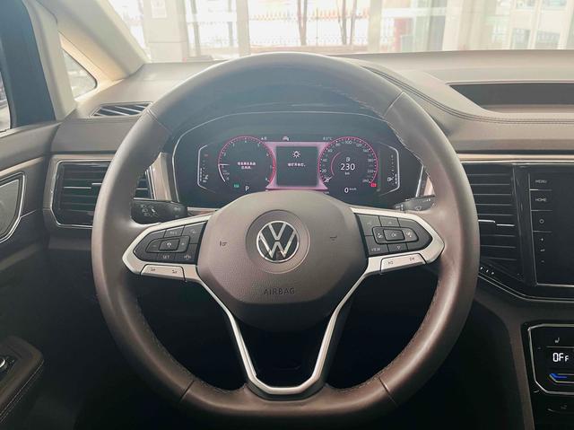 Volkswagen Viloran 2020 thumb 5