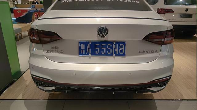 Volkswagen Lavida XR 2019 thumb 6
