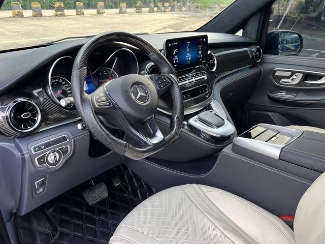 Mercedes-Benz V-Класс 2022 thumb 4