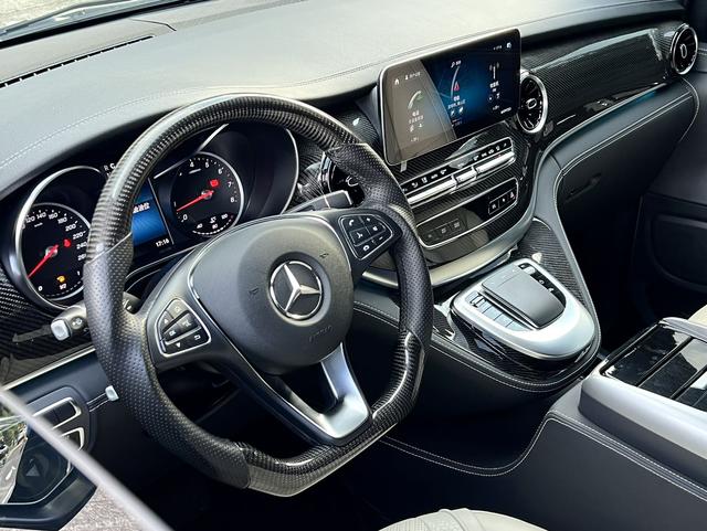 Mercedes-Benz V-Класс 2022 thumb 5