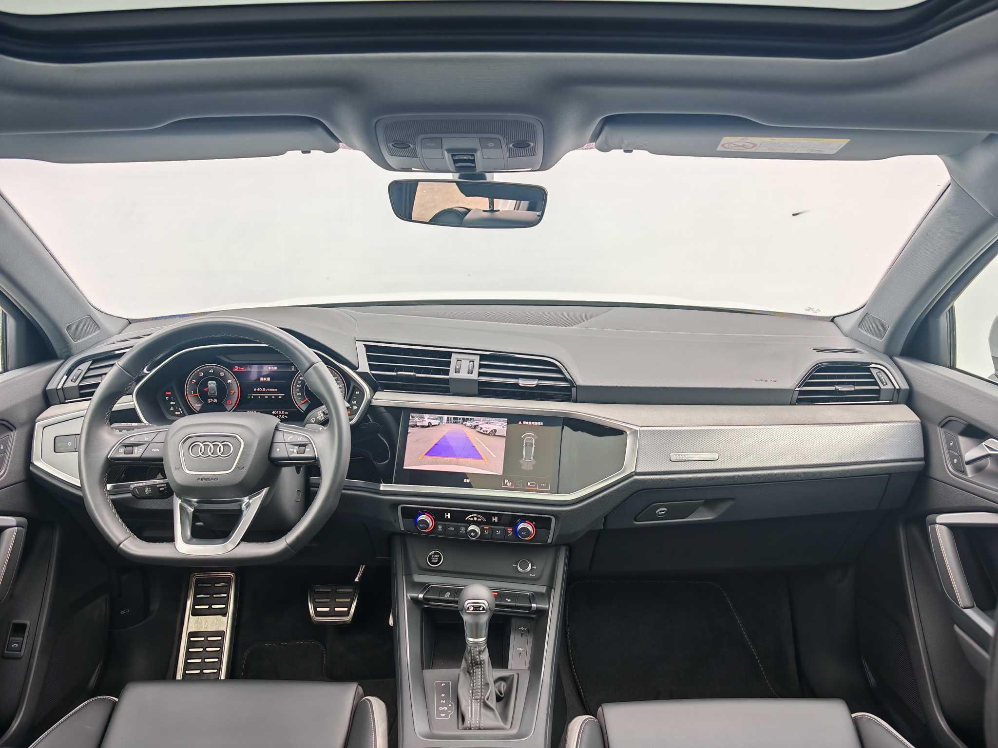 Skoda Octavia 2017 thumb 10
