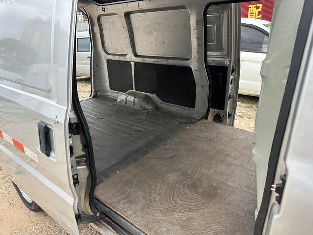 Wuling Hongguang 2020 thumb 5