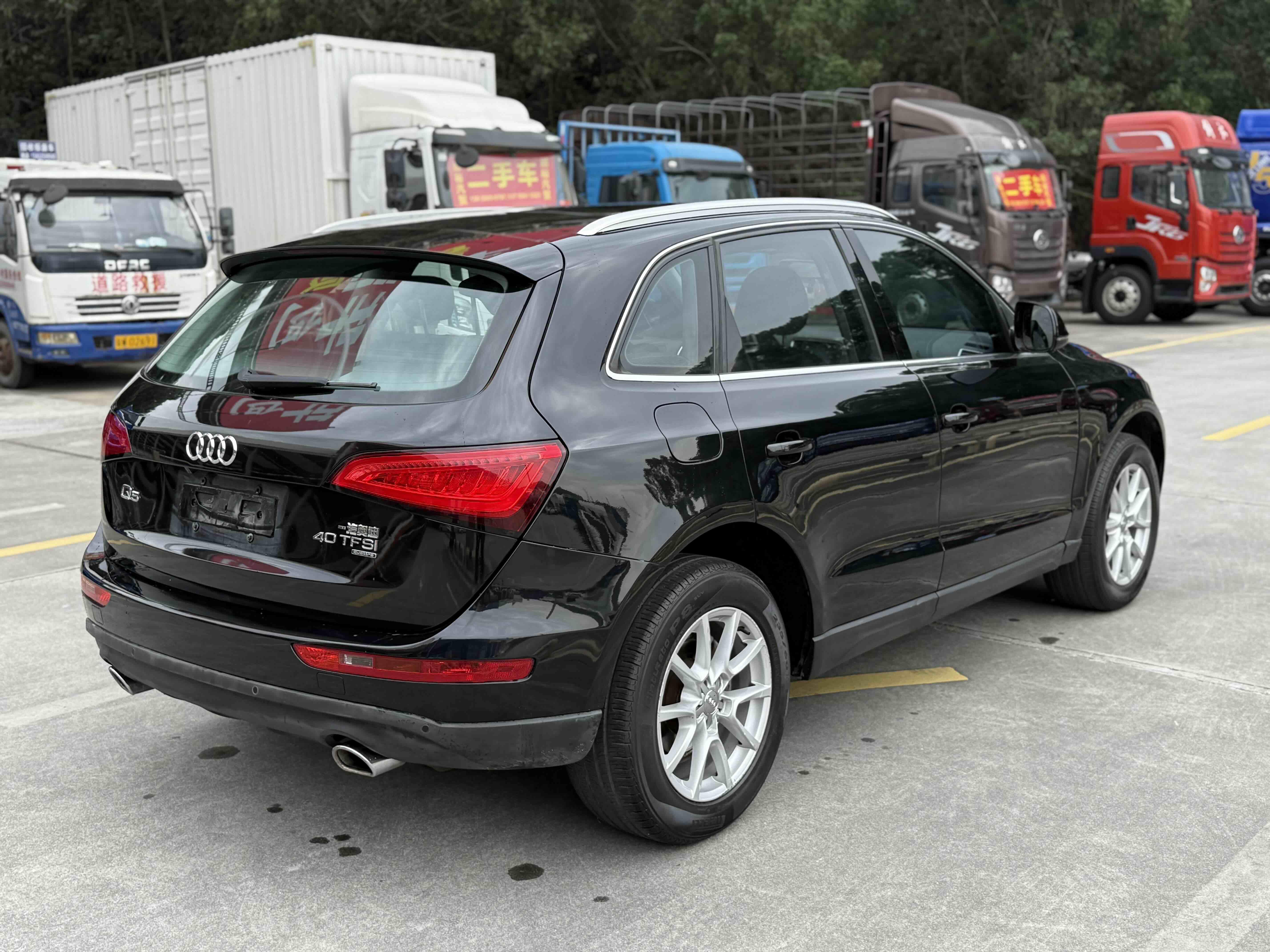 Audi Q5 2015 thumb 4