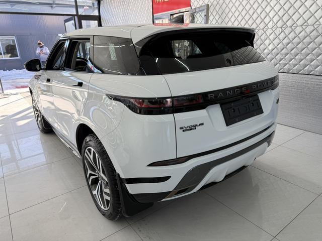 Land Rover Range Rover Velar 2020 thumb 3