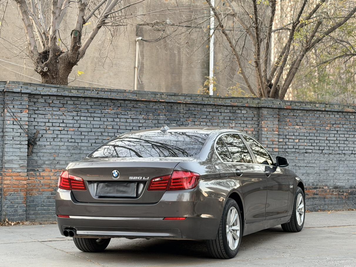 BMW 5 серии 2013 thumb 4