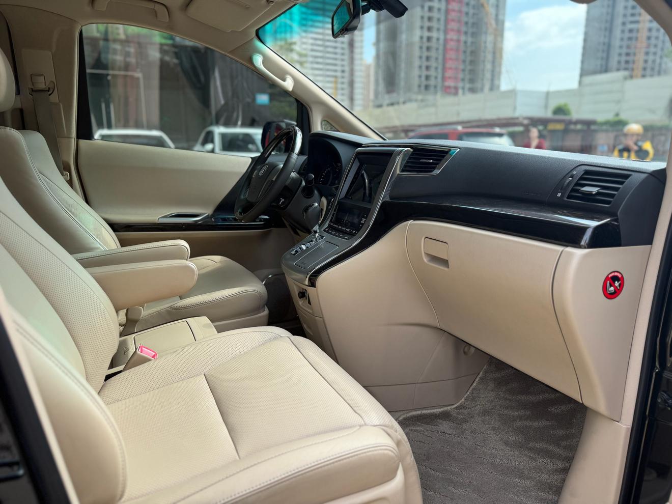Toyota Alphard 2015 thumb 8