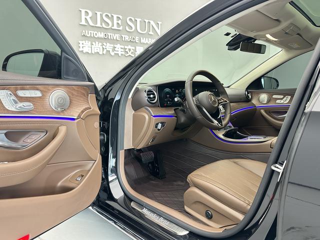 Mercedes-Benz E-Class 2023 thumb 2
