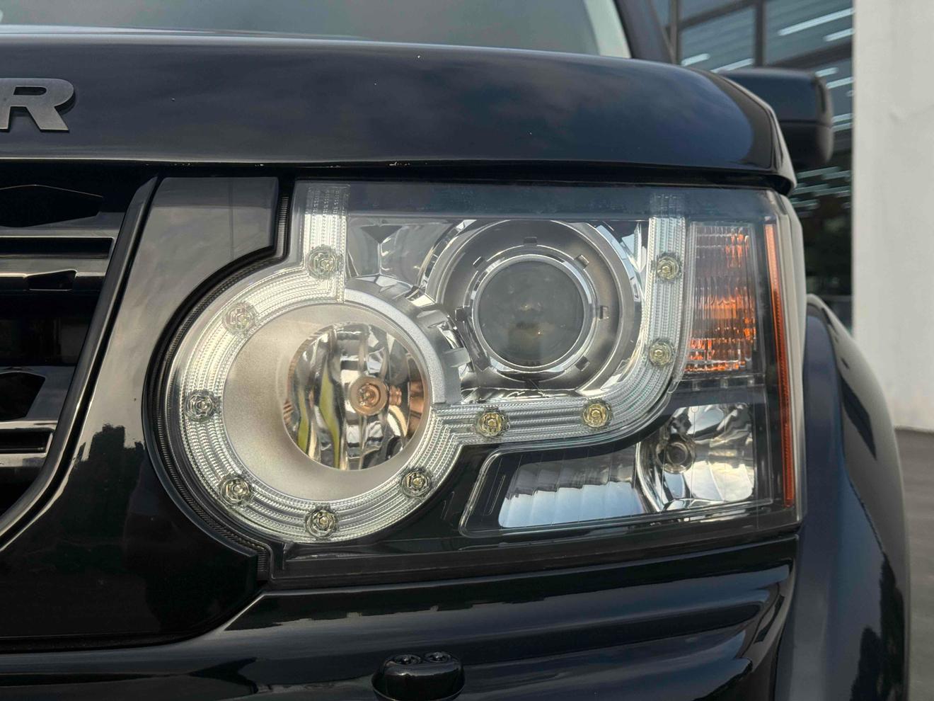 Land Rover Discovery 2010 thumb 8