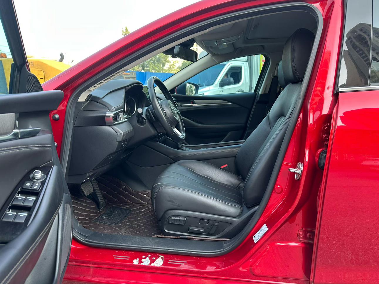 Mazda Atenza 2021 thumb 6