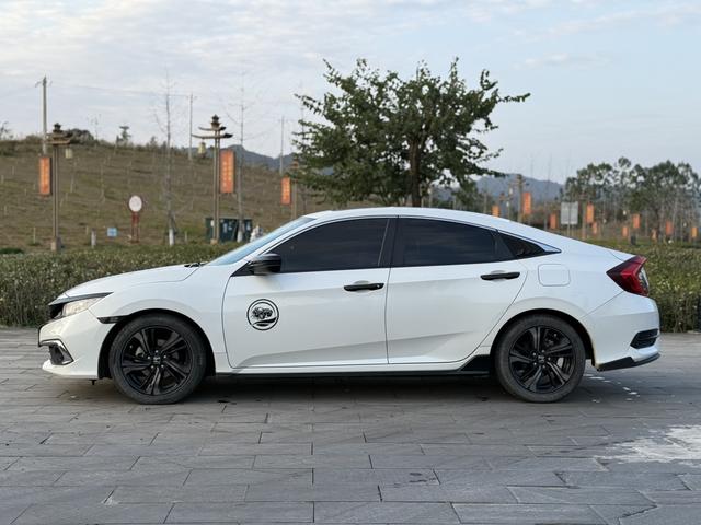 Honda Civic Ferio 2019 thumb 2