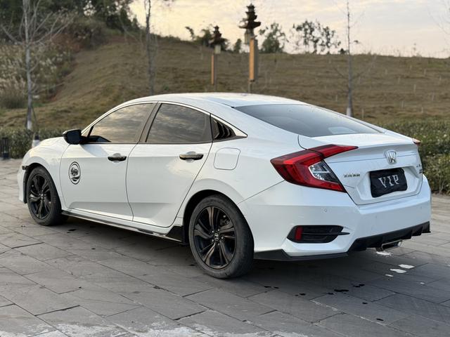 Honda Civic Ferio 2019 thumb 3