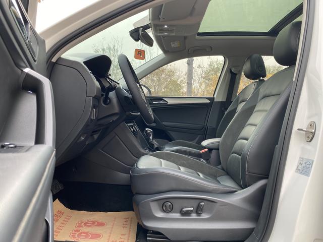 Volkswagen Tiguan 2020 thumb 2