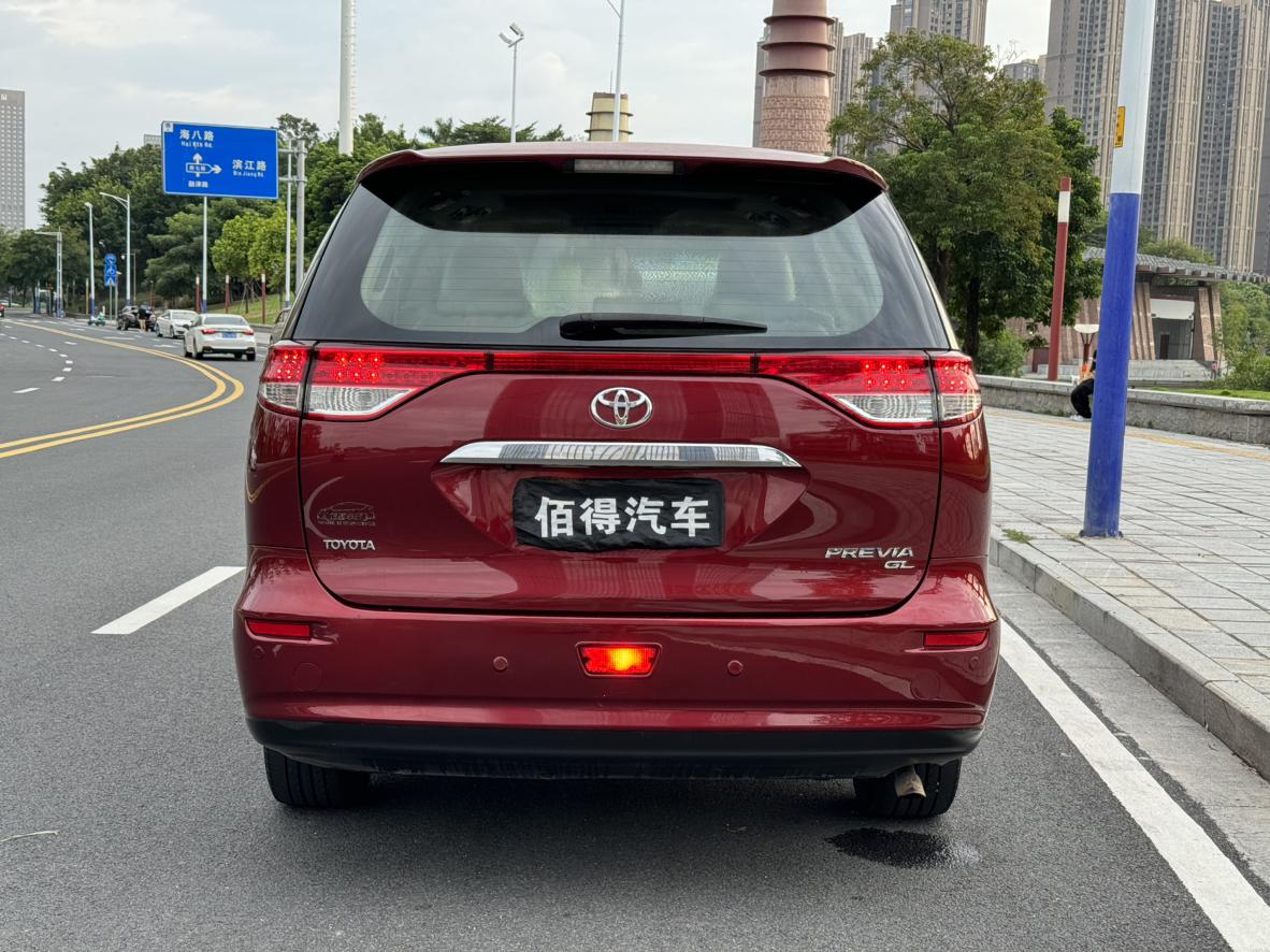 Toyota Previa 2011 thumb 4