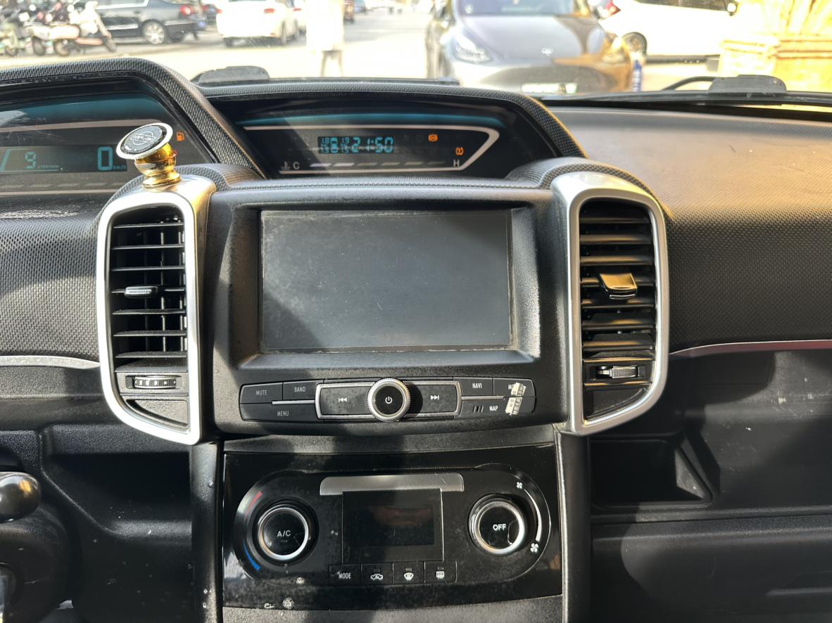Great Wall M2 2015 thumb 11