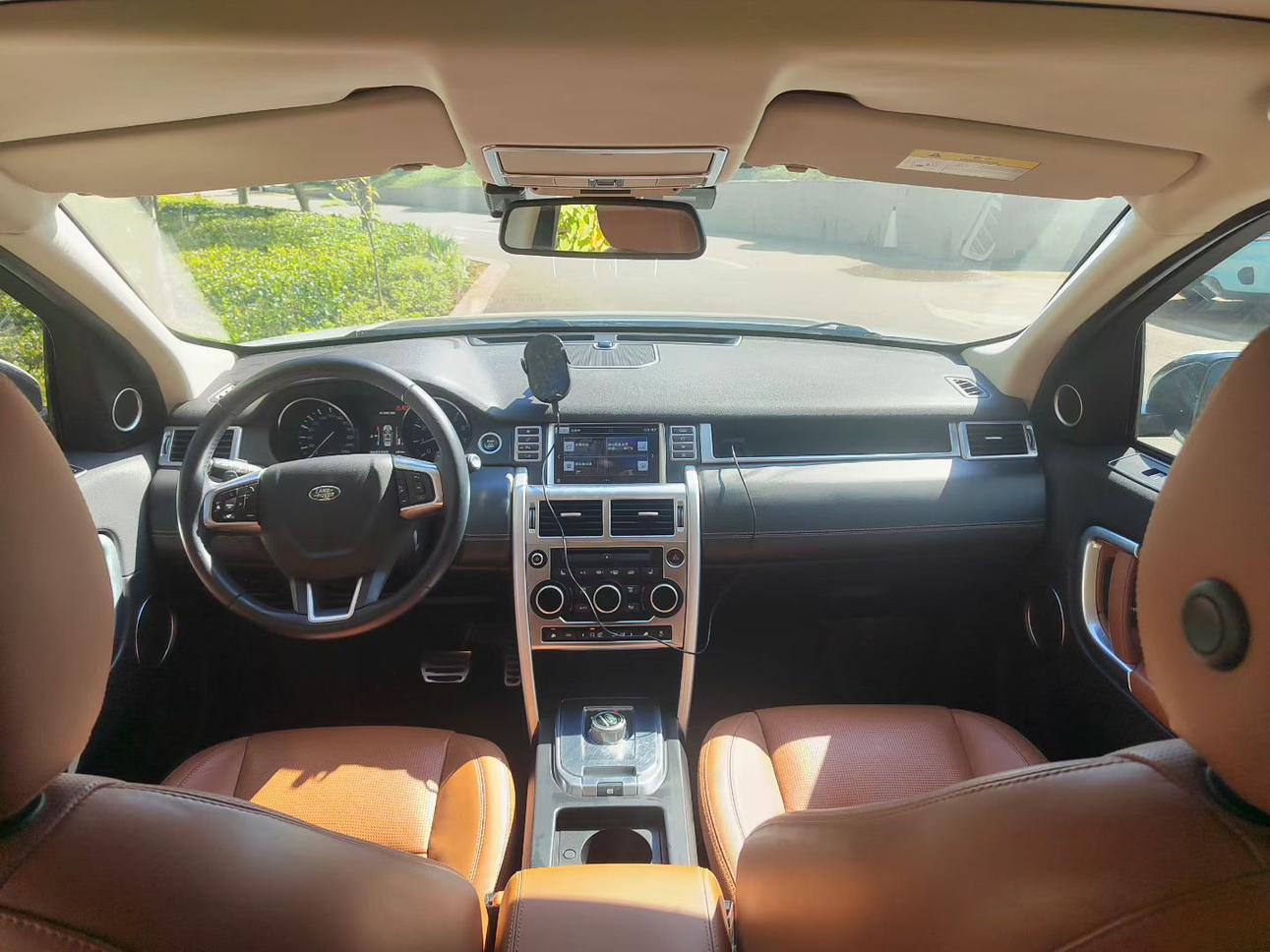 Land Rover Discovery Sport 2015 thumb 5