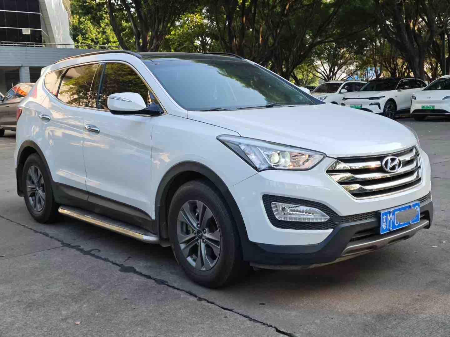 Hyundai Santa Fe 2016 thumb 10