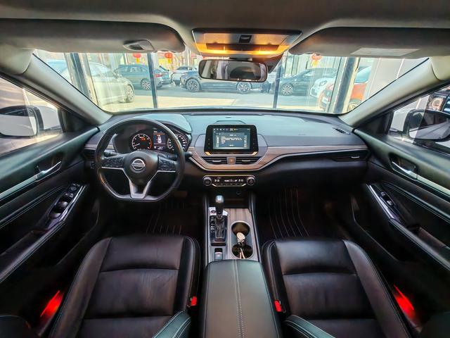 Nissan Altima 2021 thumb 6
