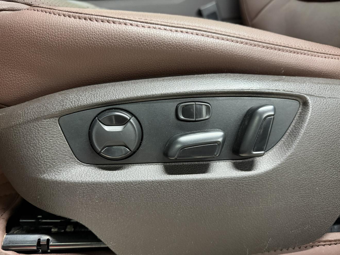 Volkswagen Touareg 2013 thumb 8