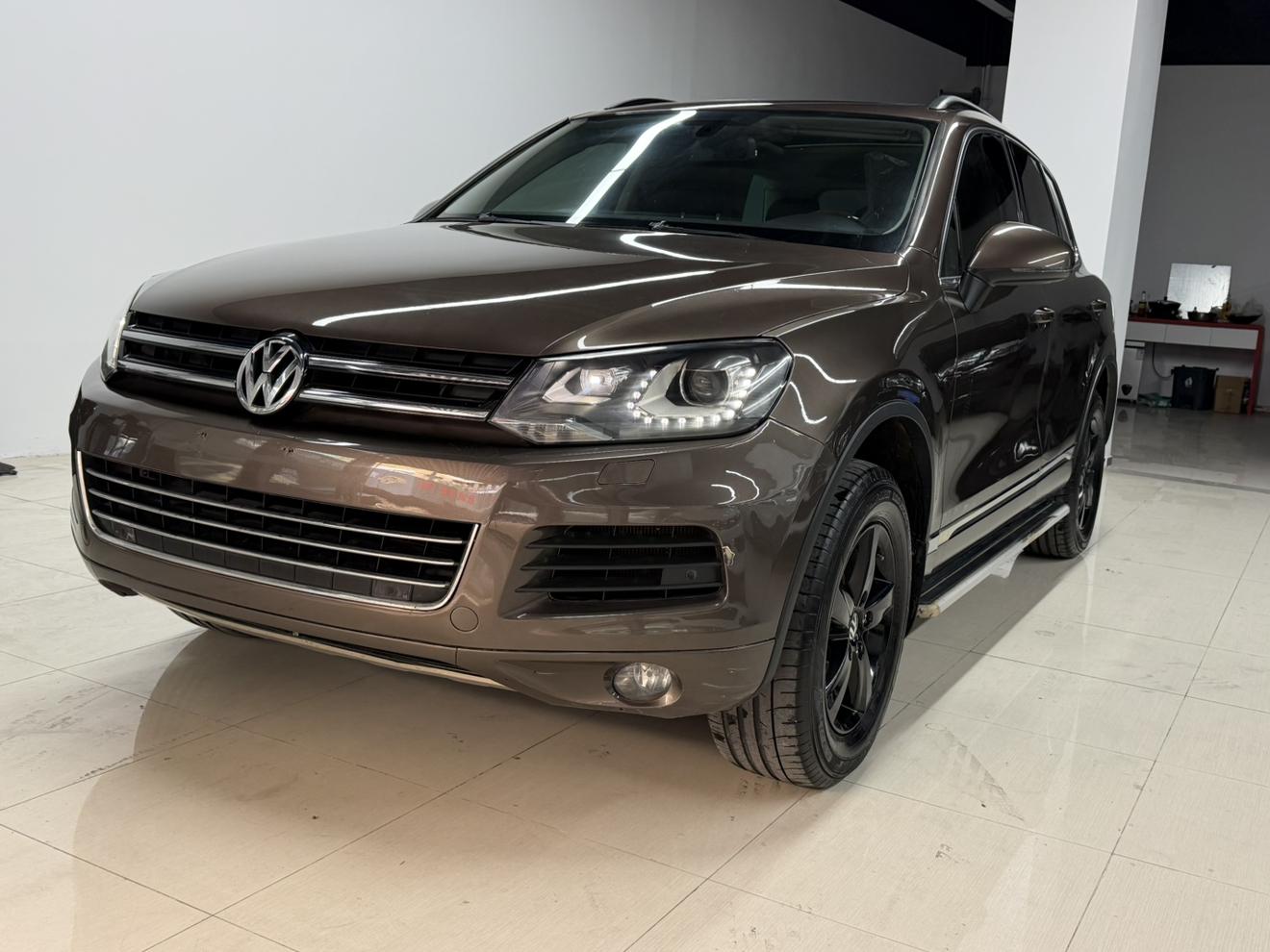 Volkswagen Touareg 2013 thumb 12