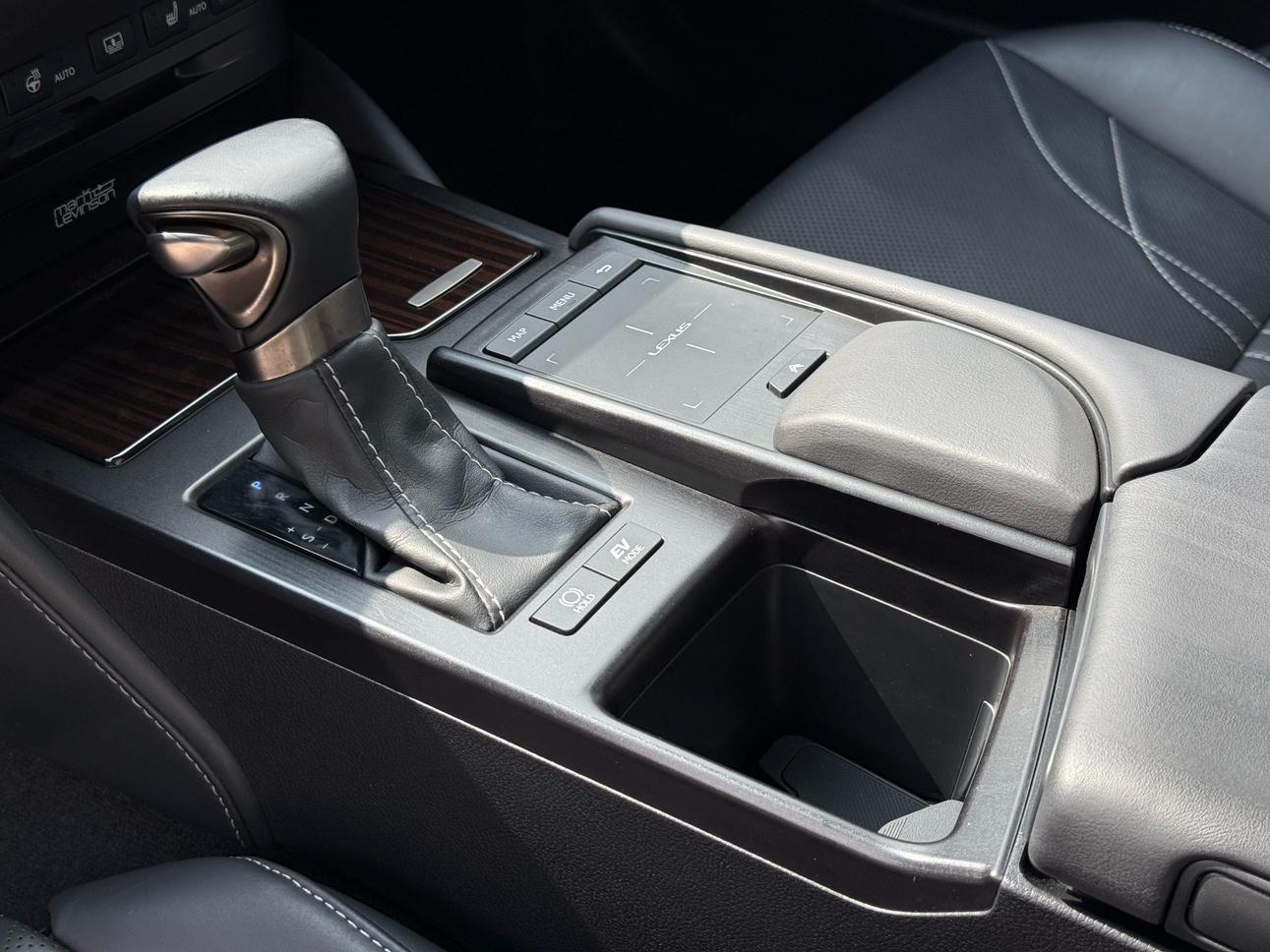 Lexus ES 2019 thumb 9