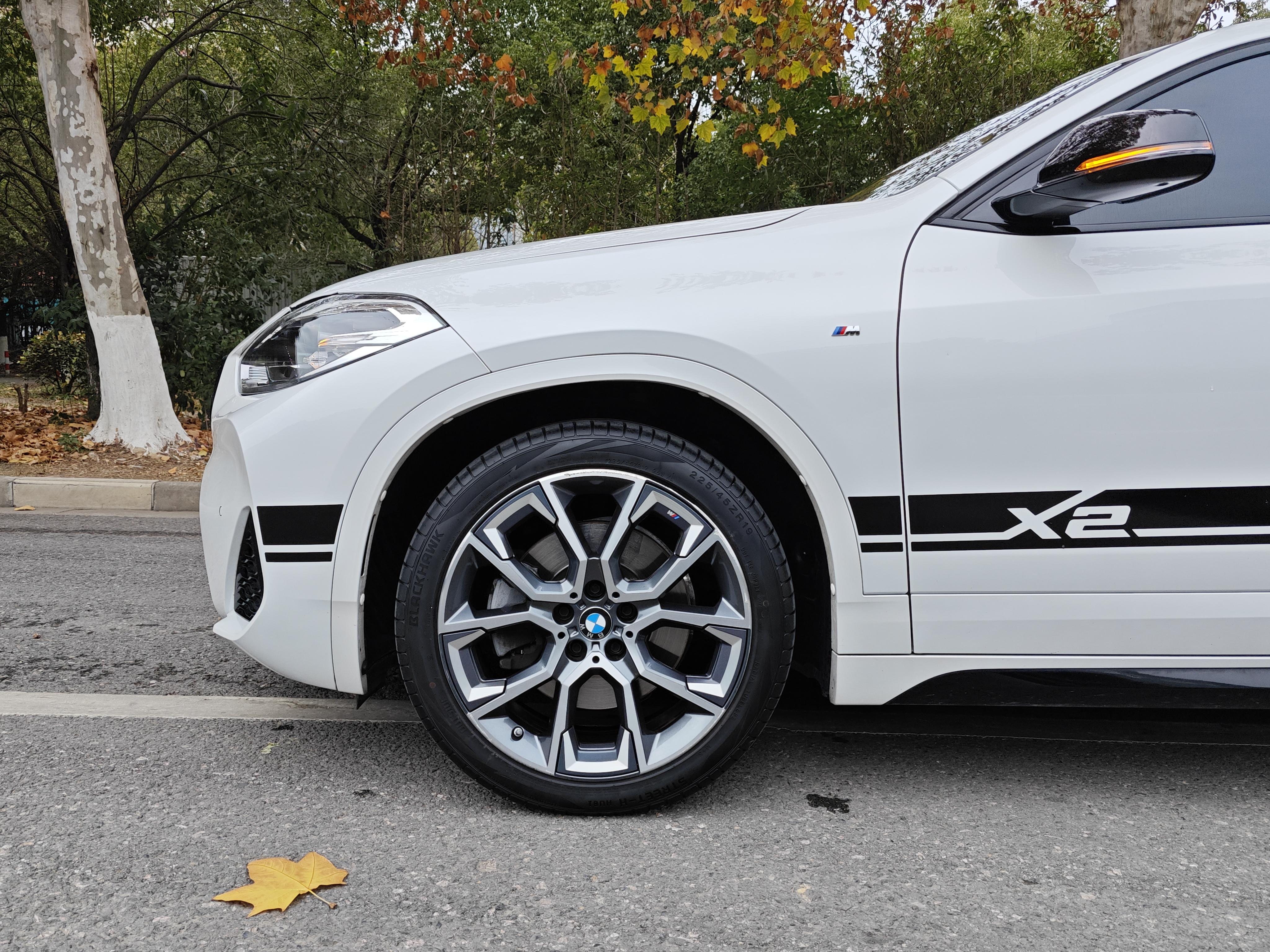 BMW X2 2021 thumb 6