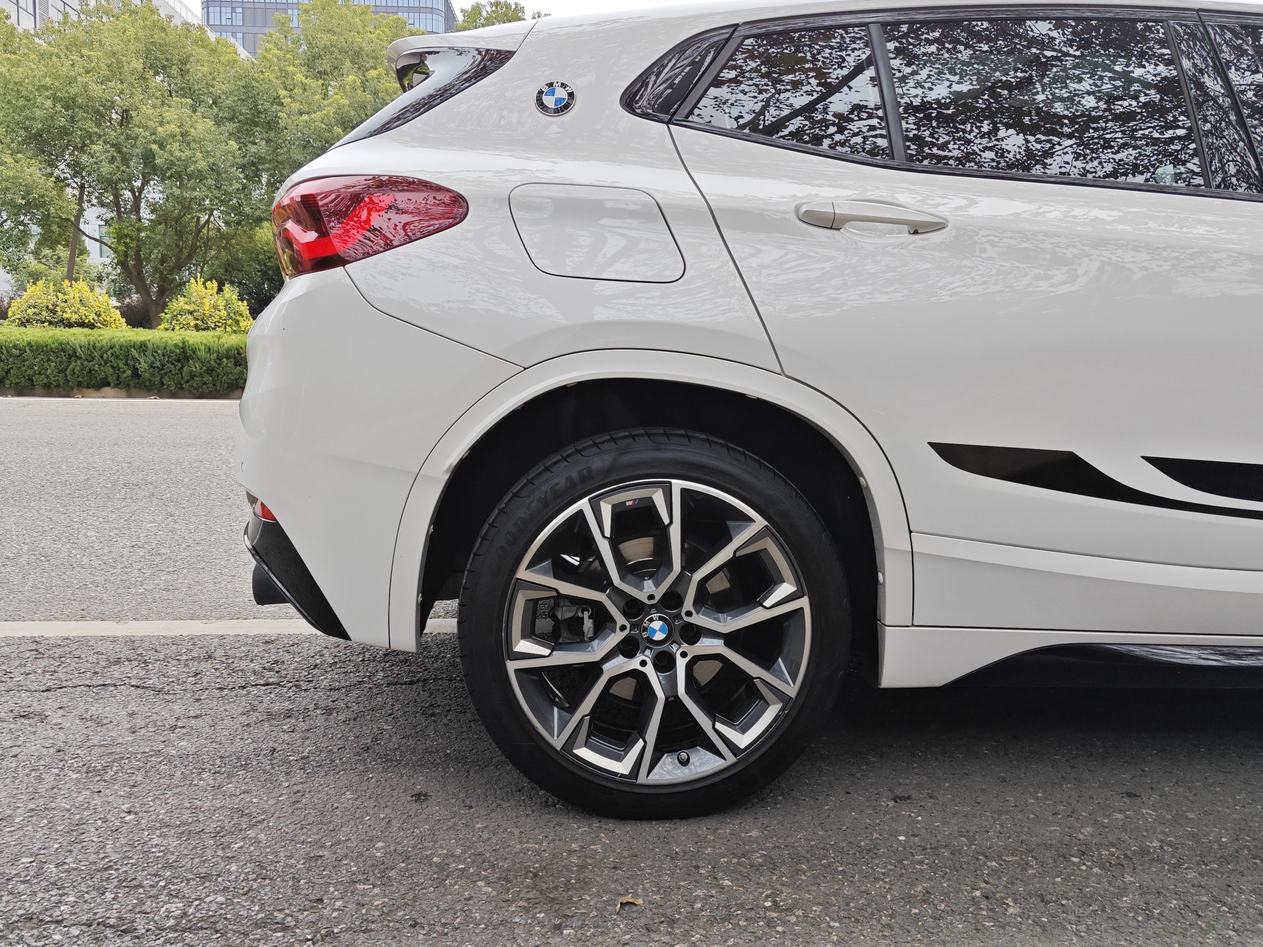 BMW X2 2021 thumb 7
