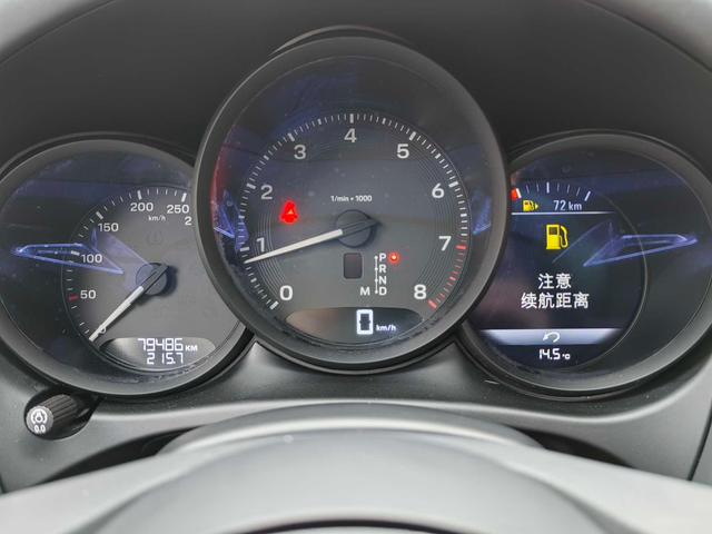 Porsche Macan 2022 thumb 11