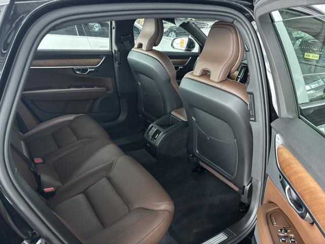 Volvo S90 2024 thumb 5