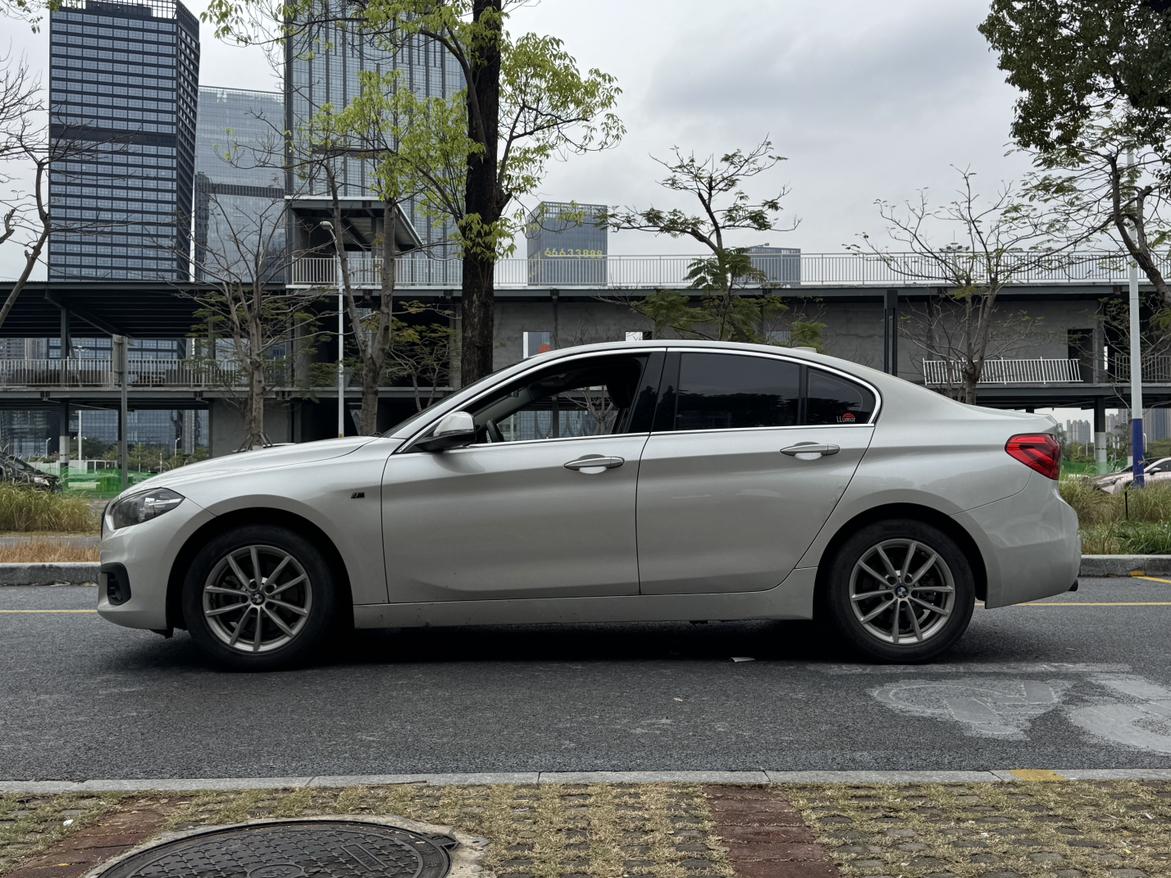 BMW 1 серии 2018 thumb 2