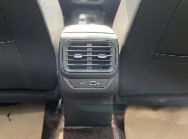 Volkswagen Lamando 2023 thumb 8
