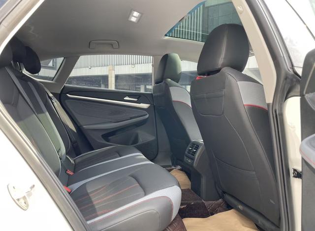Volkswagen Lamando 2023 thumb 10
