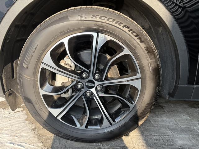 Lincoln Navigator 2025 thumb 3