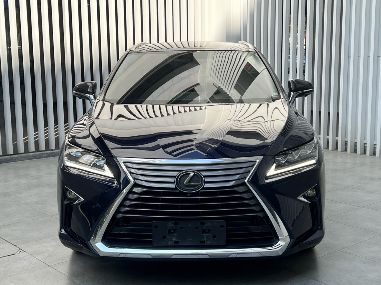 Lexus RX 2017 thumb 10