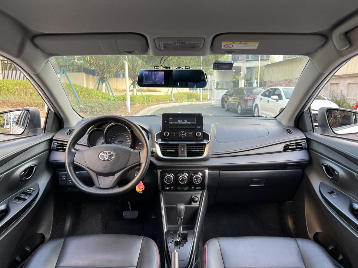 Toyota Yaris 2019 thumb 8