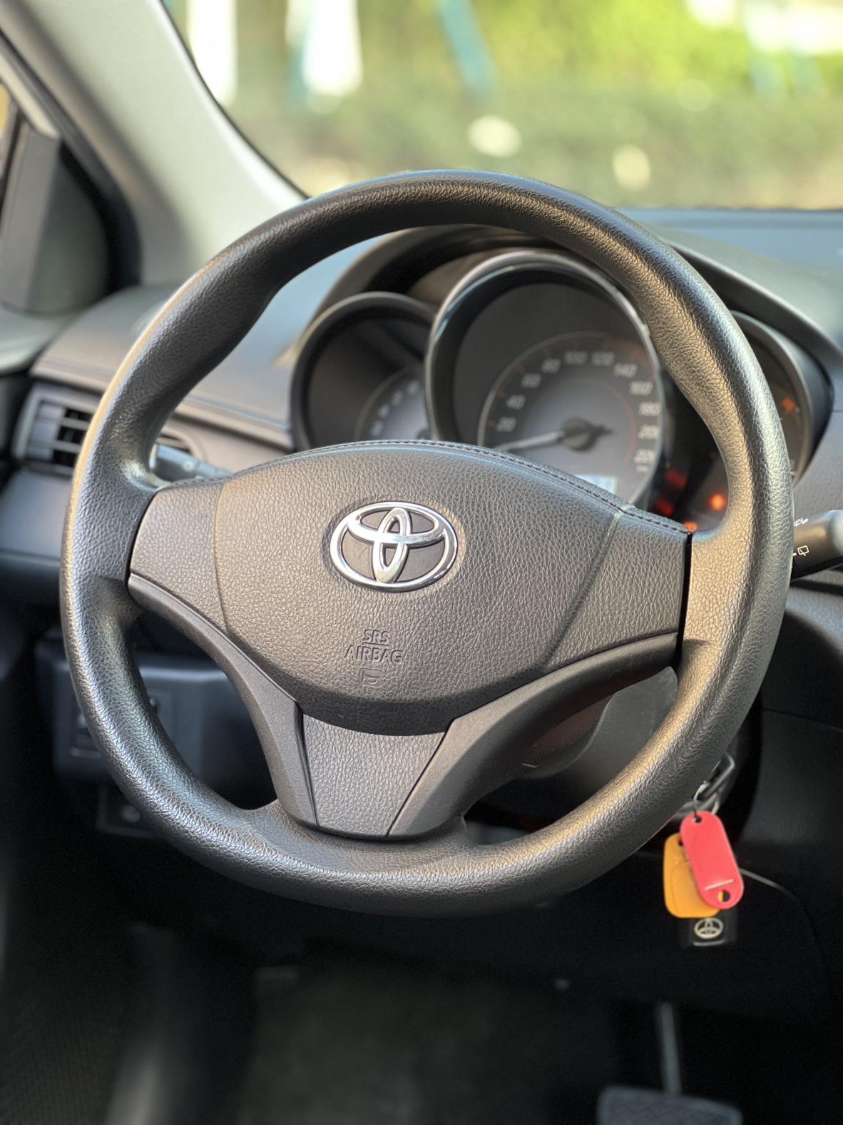 Toyota Yaris 2019 thumb 11