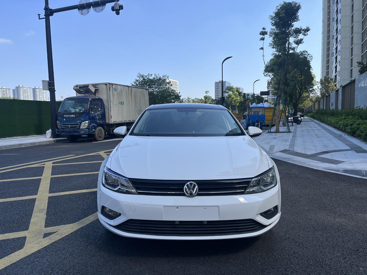 Volkswagen Lamando 2018 thumb 9